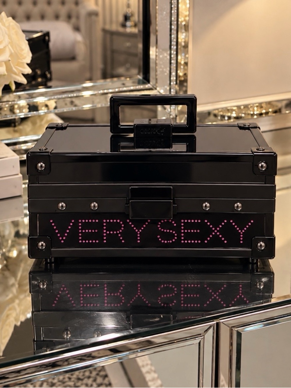 💄💋 Vintage Victoria’s Secret VERY SEXY Expandable Makeup Box 💋💄